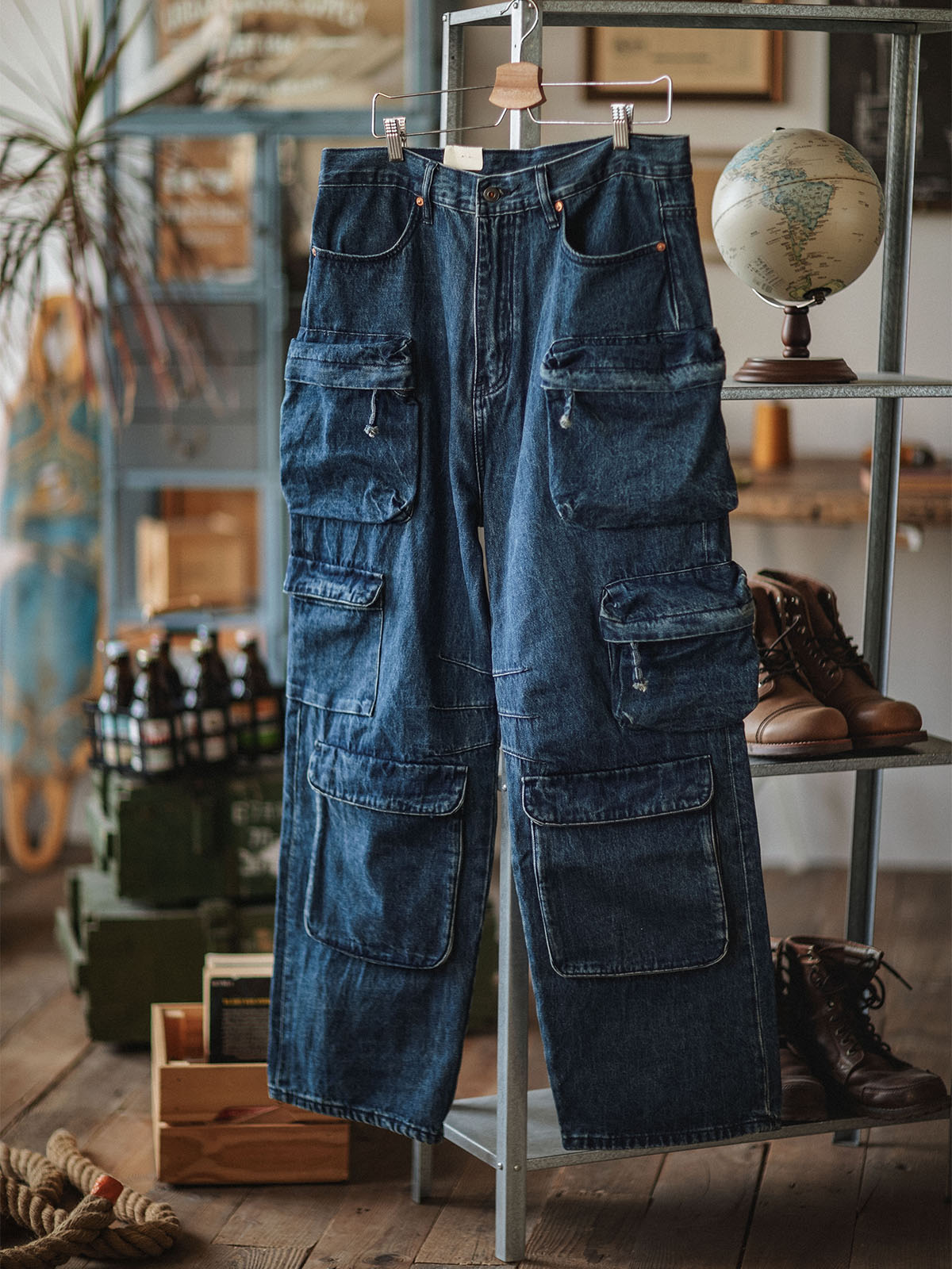 Heavy Denim Cargo Pockets Cruiser Pants